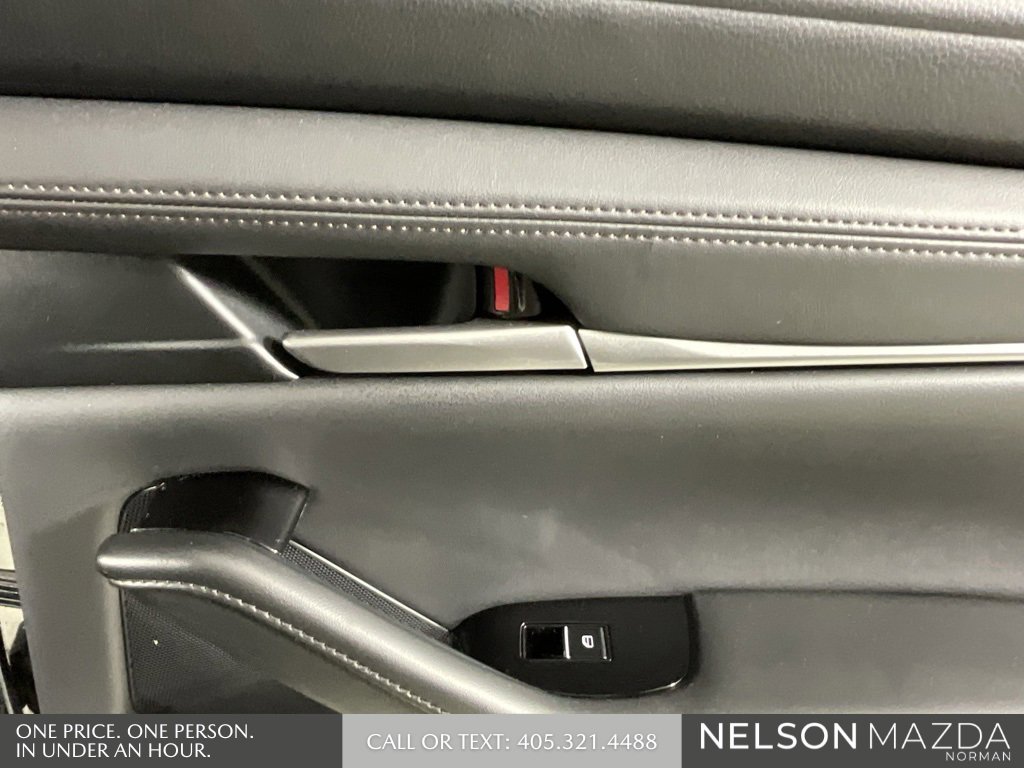 Used 2025 MAZDA MAZDA3 s image 19