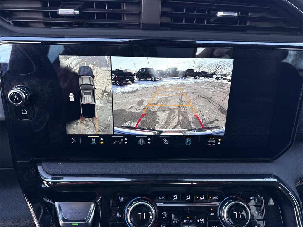 Used 2023 GMC Sierra 1500 AT4 w/ AT4 Premium Package image 18