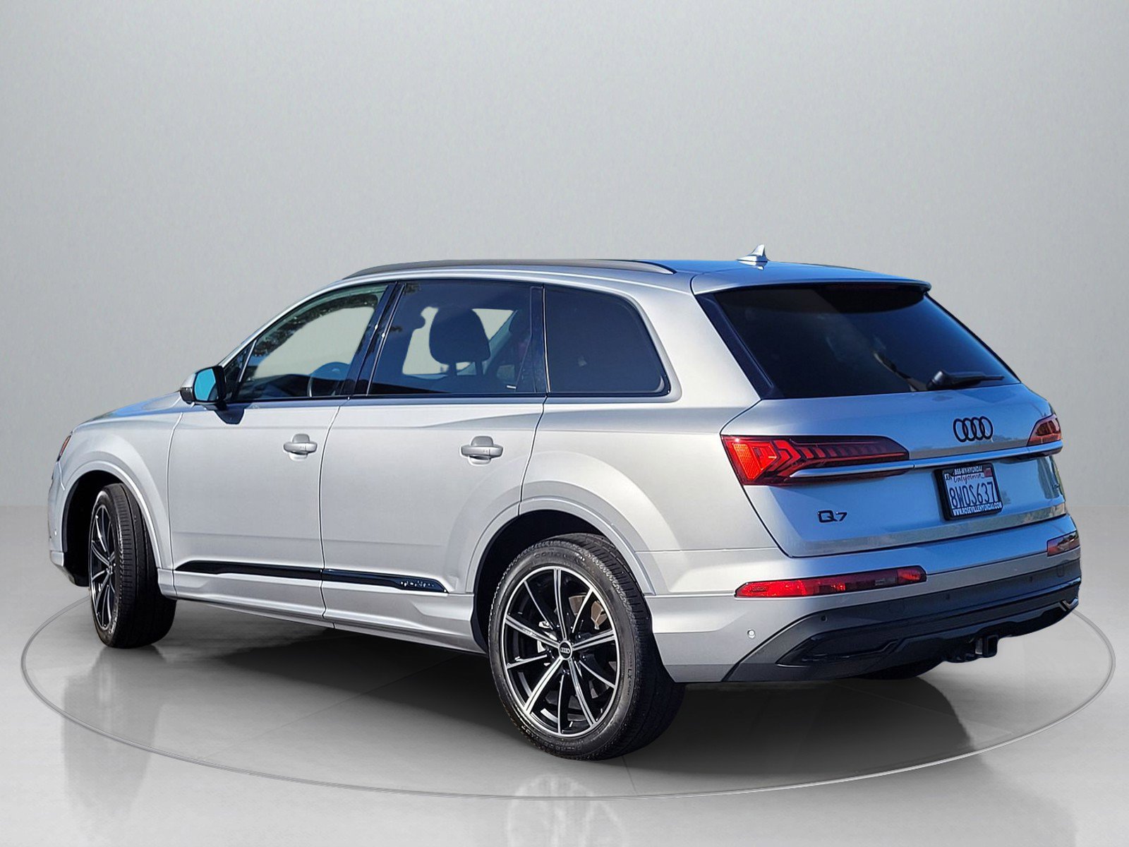 Used 2021 Audi Q7 3.0T Premium Plus w/ Premium Plus Package image 5
