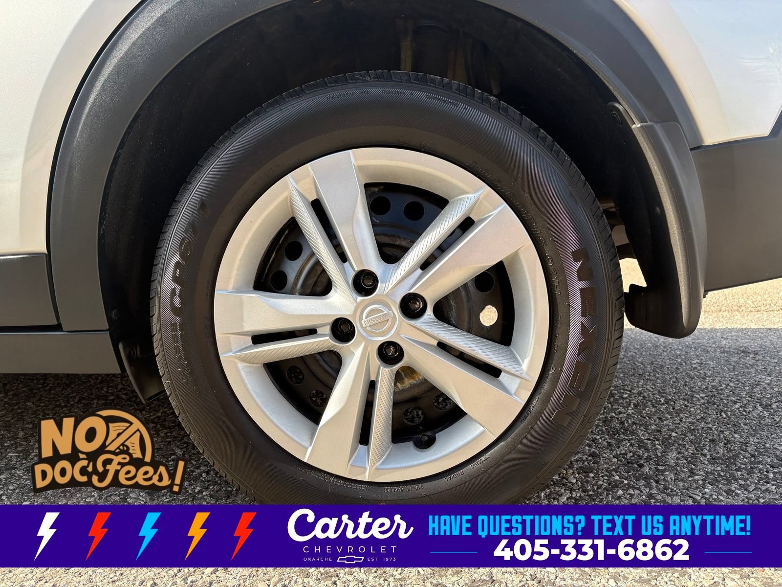 Used 2018 Nissan Kicks S FWD image 12