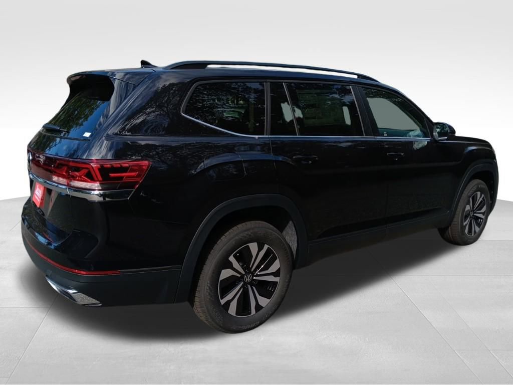 Used 2025 Volkswagen Atlas SE image 5