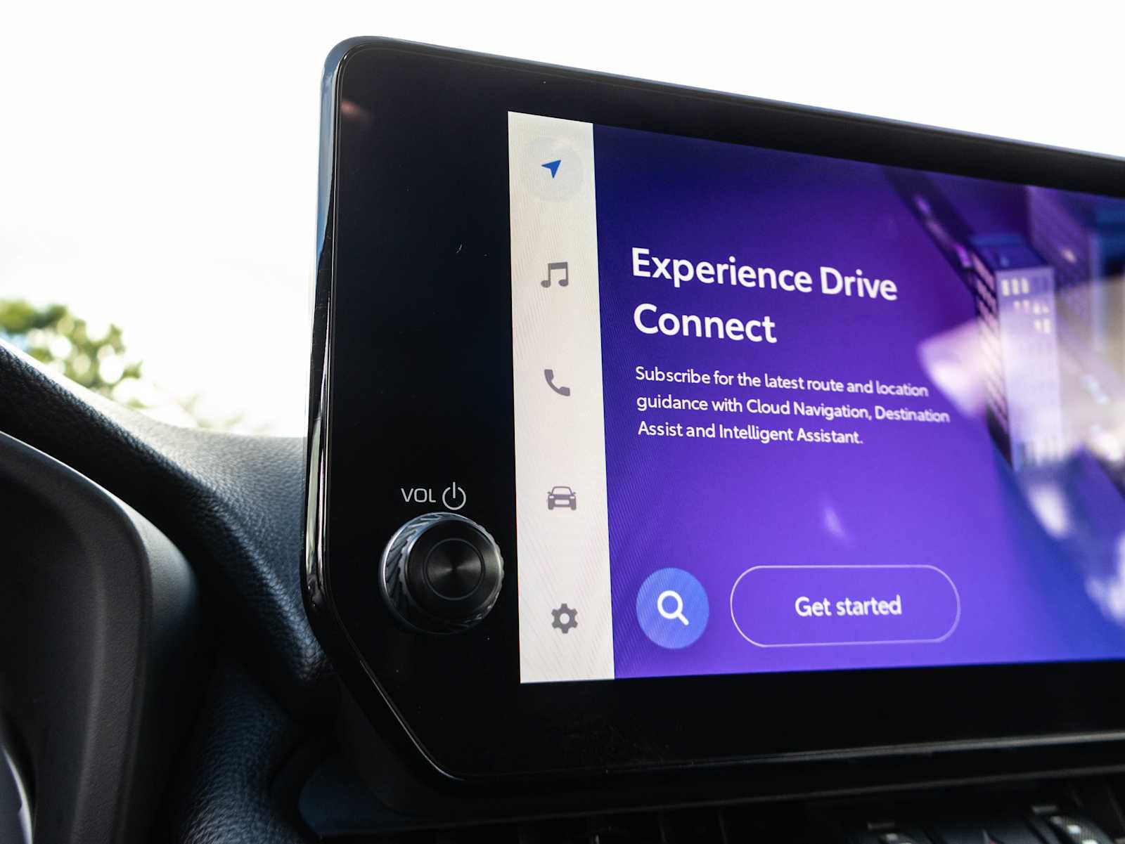 Used 2025 Toyota RAV4 XSE image 30