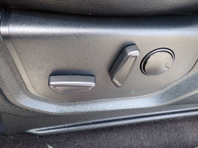Used 2019 Ford F150 Lariat RWD image 14