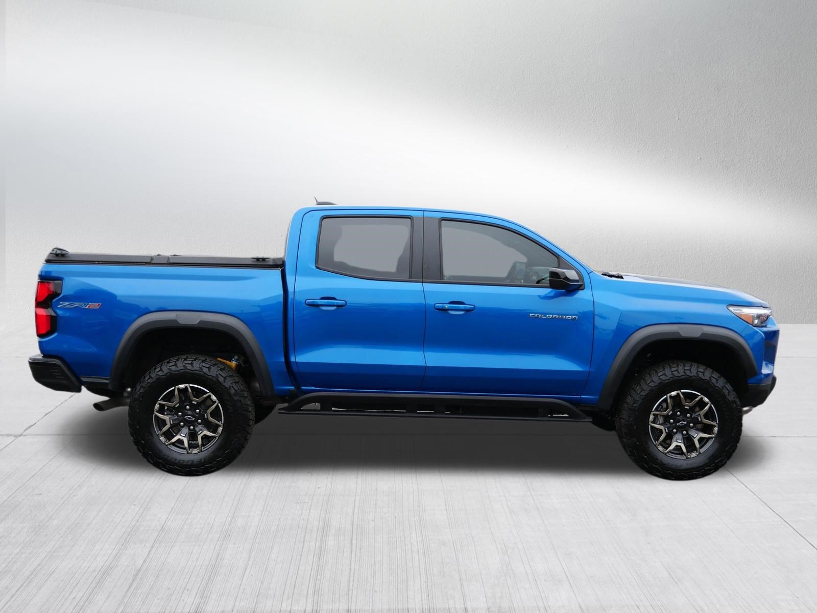 Used 2023 Chevrolet Colorado ZR2 w/ ZR2 Convenience Package III AWD/4WD image 8