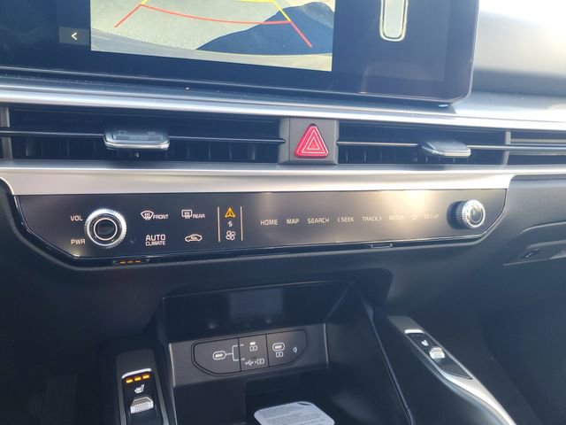 New 2026 Kia Sorento S w/ S Panoramic Sunroof Package FWD image 23