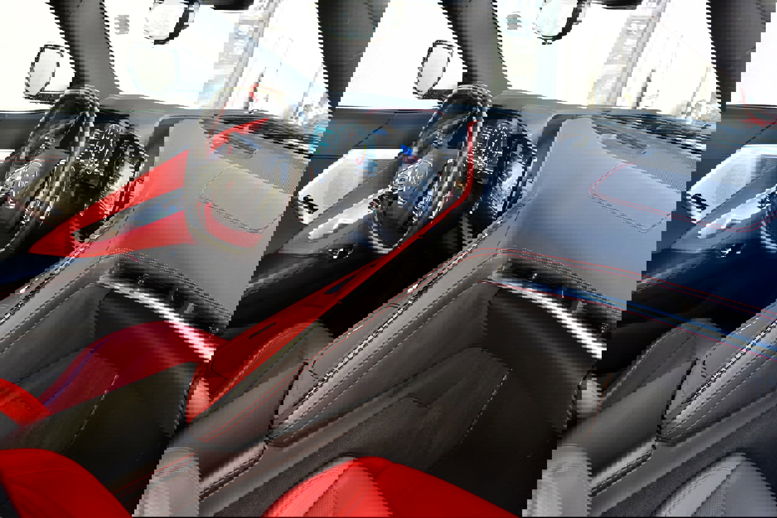 Used 2024 Chevrolet Corvette Stingray Preferred Cpe w/ 2LT image 22