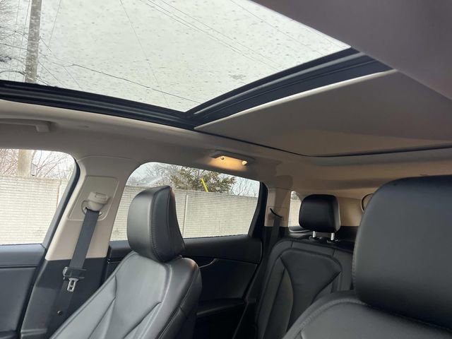 Used 2023 Lincoln Nautilus Reserve w/ Equipment Group 201A image 21