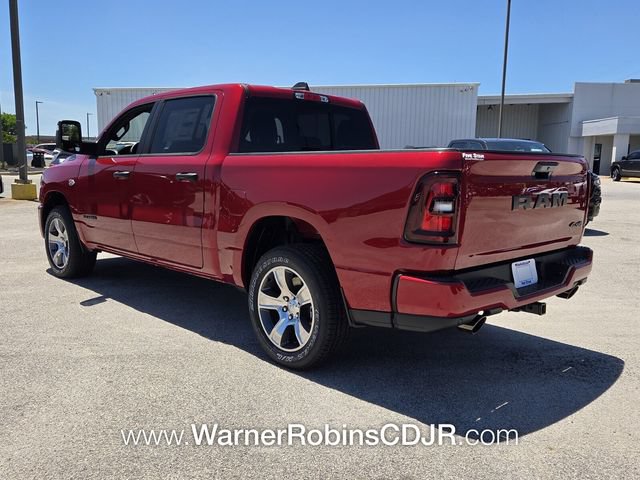 New 2026 RAM 1500 Express AWD/4WD image 9