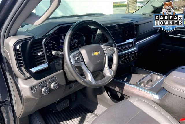 Used 2024 Chevrolet Silverado 2500 LTZ w/ LTZ Convenience Package image 14