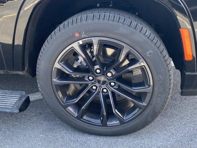 New 2024 Jeep Grand Wagoneer Series II w/ Quick Order Packagew 28T image 11