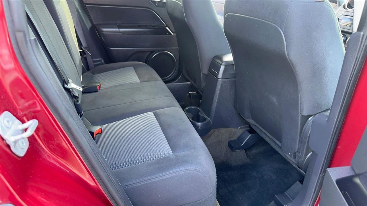 Used 2014 Jeep Patriot Latitude w/ Sun/Sound Group image 29