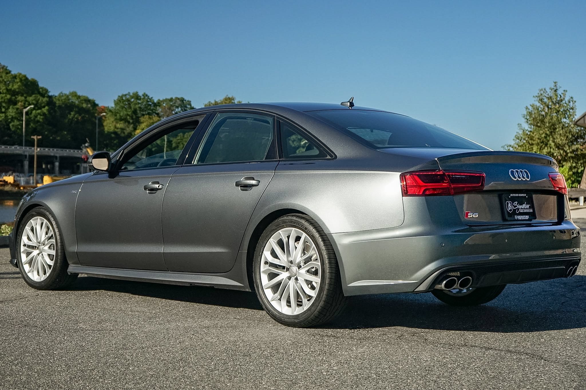 Used 2018 Audi S6 Prestige w/ Prestige Package AWD/4WD image 3