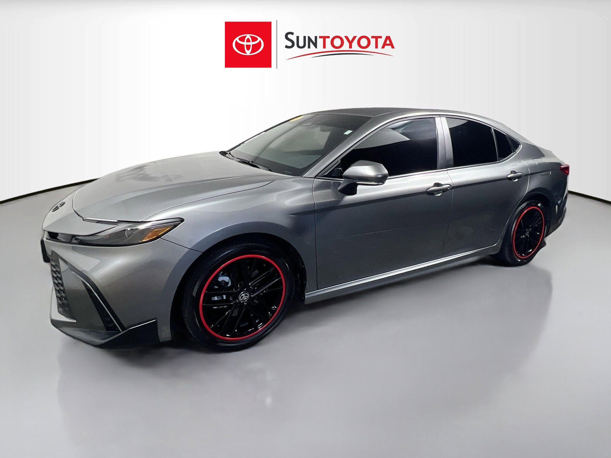Used 2026 Toyota Camry SE FWD image 9