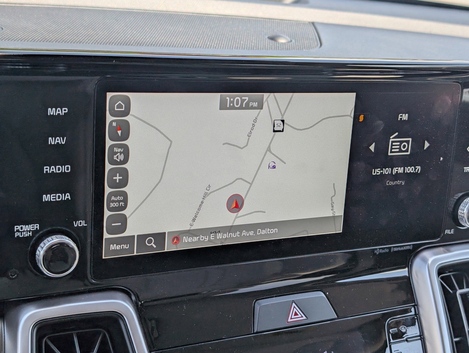 Used 2023 Kia Sorento EX image 18