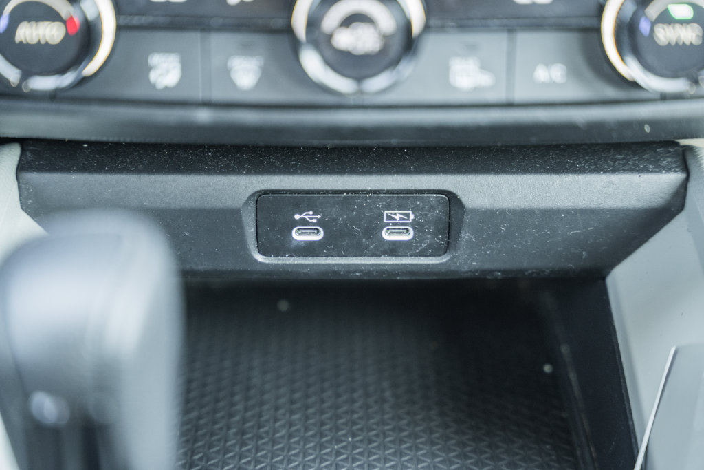 Certified 2023 Honda Accord EX image 20