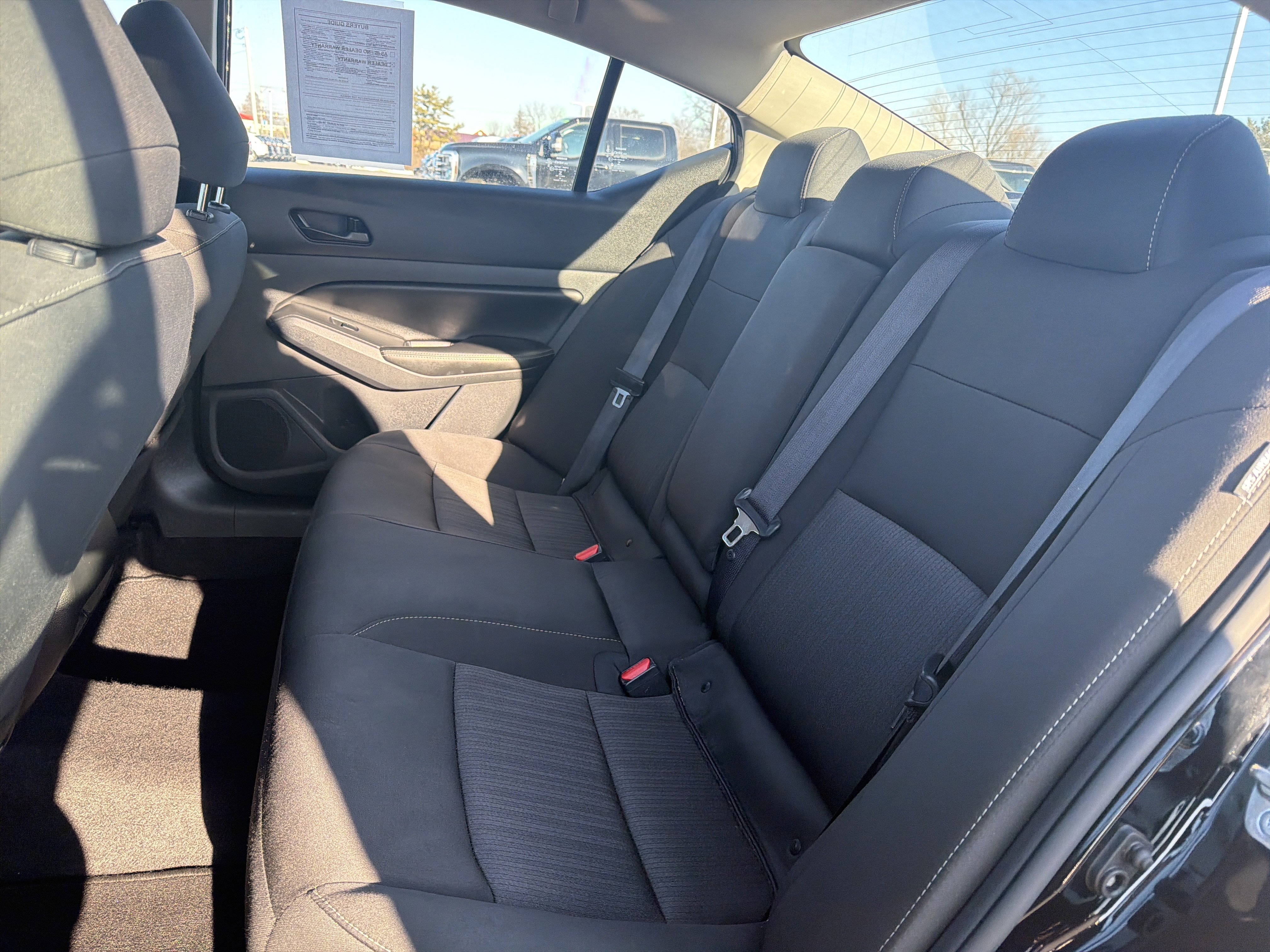 Used 2024 Nissan Altima 2.5 SV AWD/4WD image 13