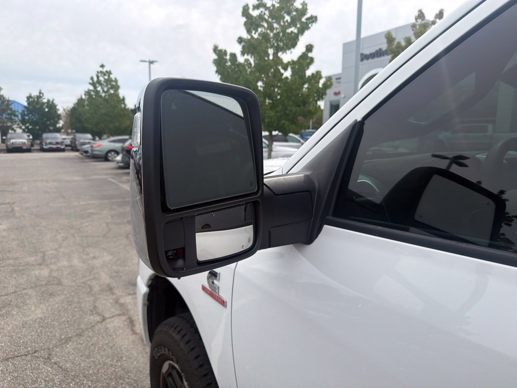 Used 2026 RAM 2500 Laramie AWD/4WD image 14