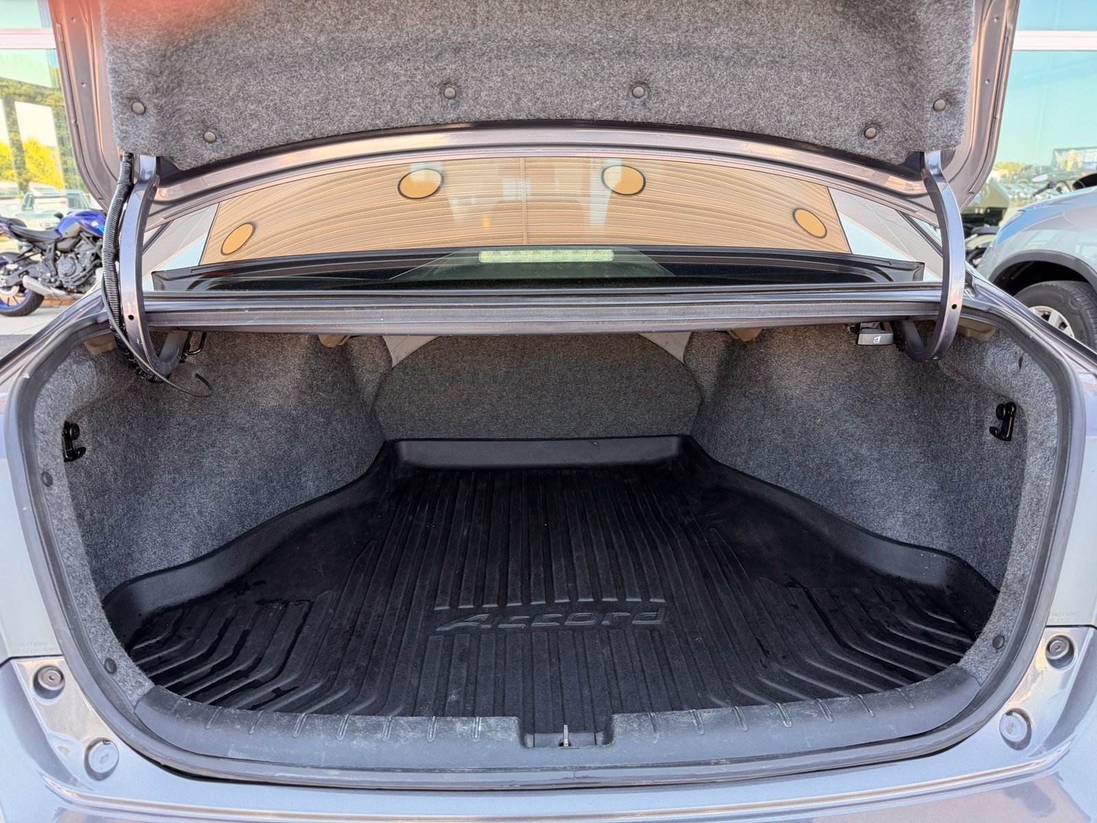 Used 2014 Honda Accord LX image 37