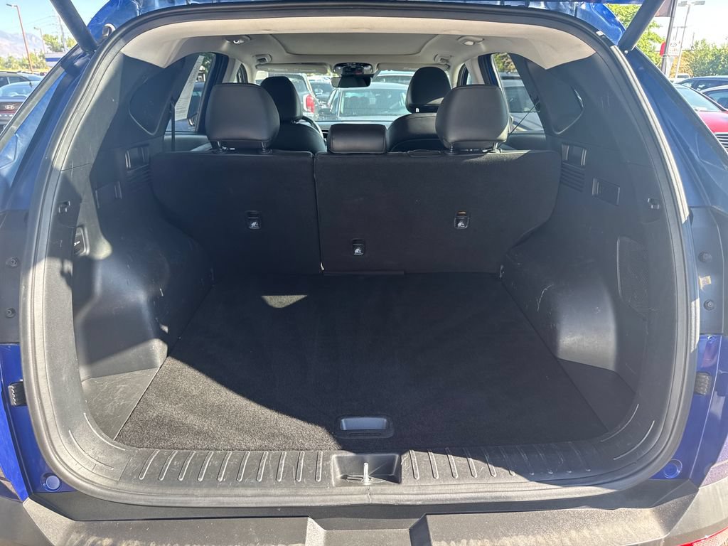 Certified 2024 Hyundai Tucson Limited AWD/4WD image 11