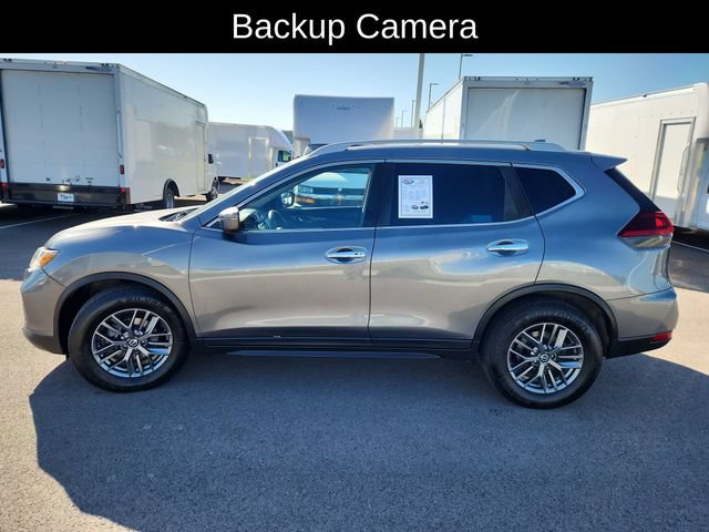 Used 2019 Nissan Rogue SV FWD image 4