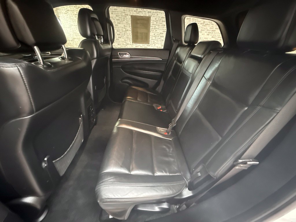 Used 2022 Jeep Grand Cherokee Limited AWD/4WD image 14