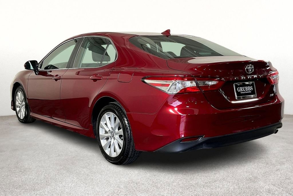 Used 2019 Toyota Camry LE image 17