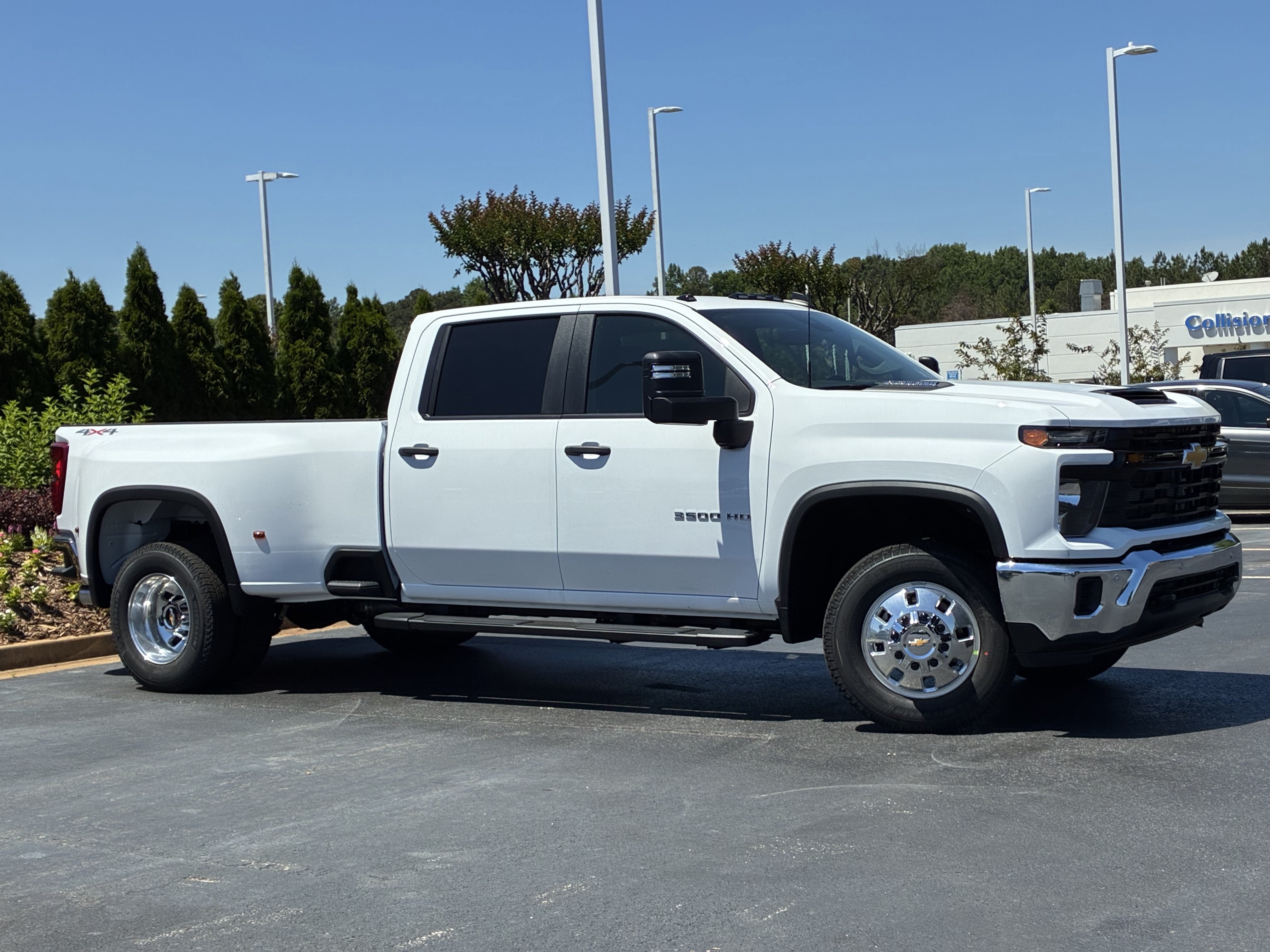 New 2026 Chevrolet Silverado 3500 W/T AWD/4WD image 3
