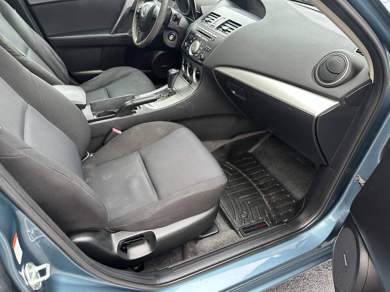 Used 2011 MAZDA MAZDA3 i Touring FWD image 8