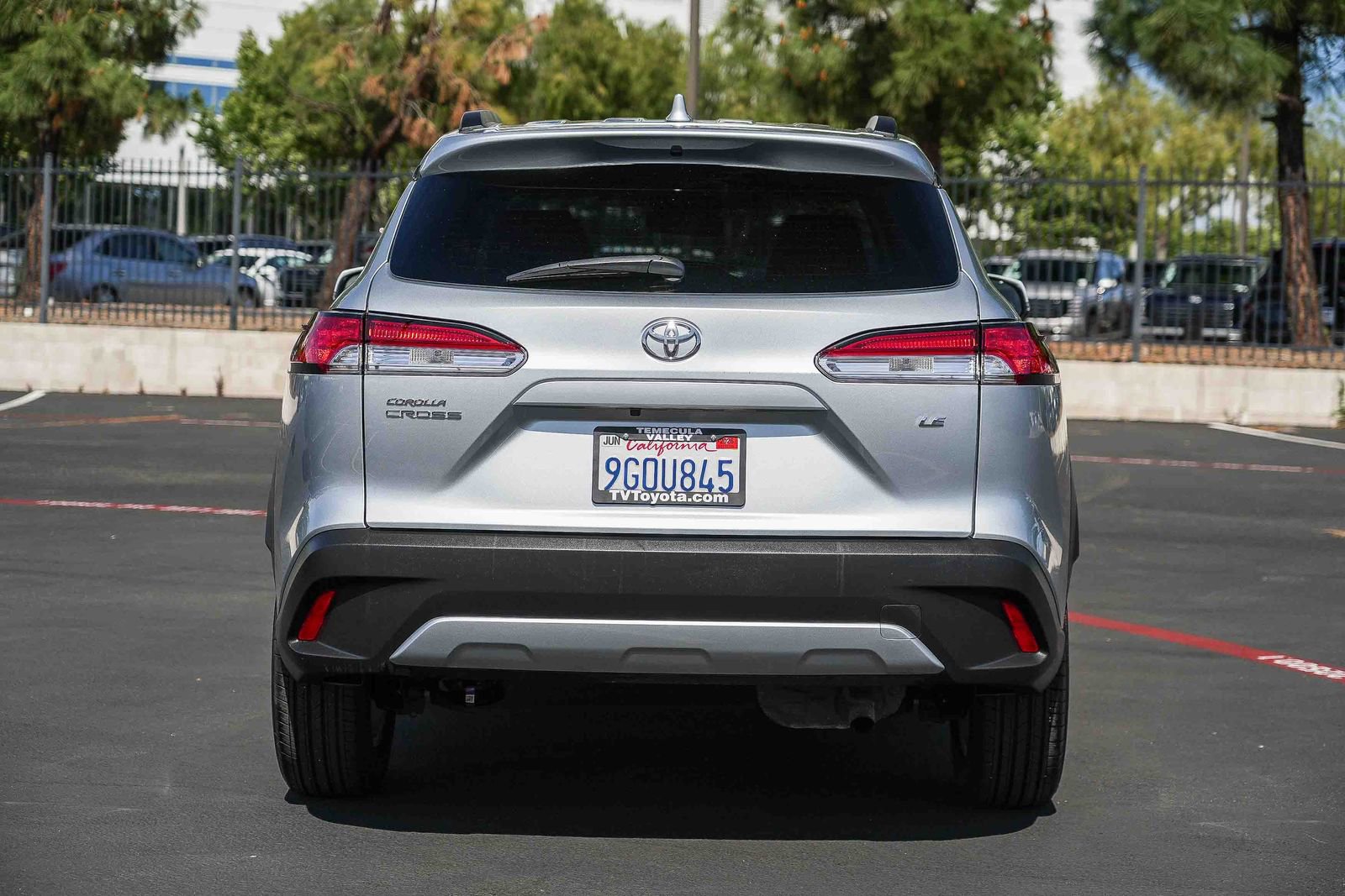 Certified 2023 Toyota Corolla Cross LE w/ Moonroof Package image 8