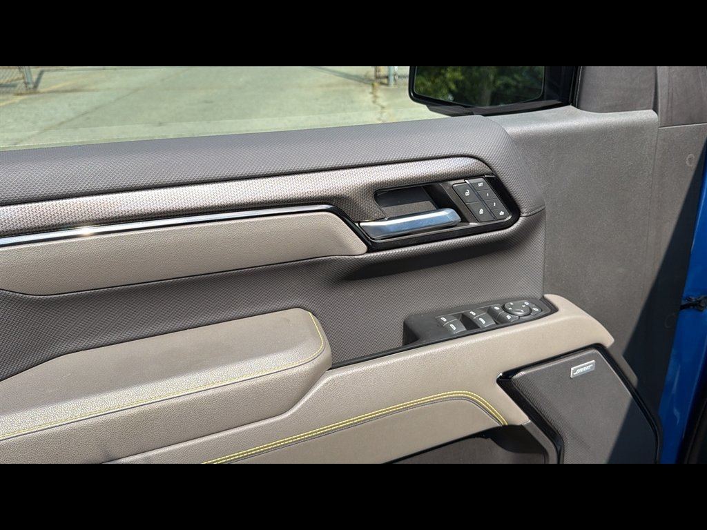 Used 2022 Chevrolet Silverado 1500 ZR2 AWD/4WD image 7