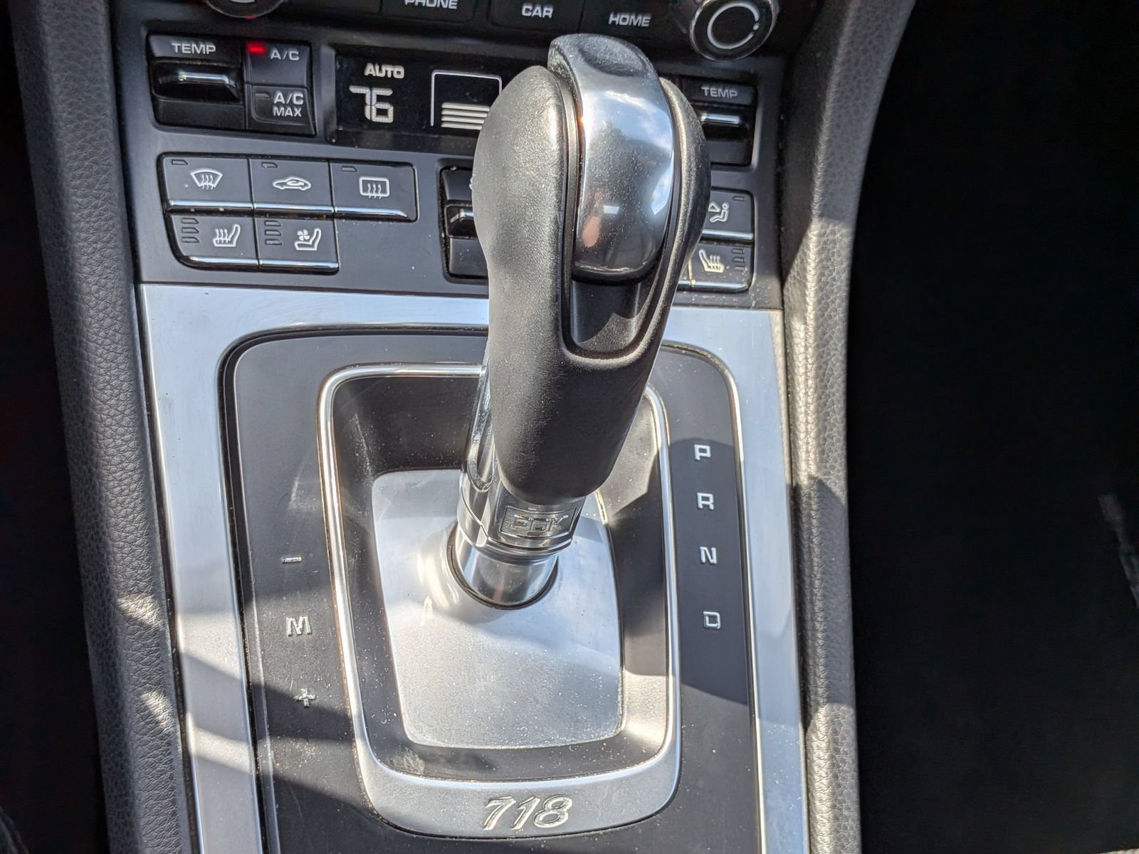 Used 2019 Porsche 718 Boxster RWD image 25