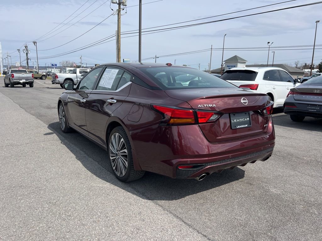 Used 2024 Nissan Altima 2.5 SL image 3