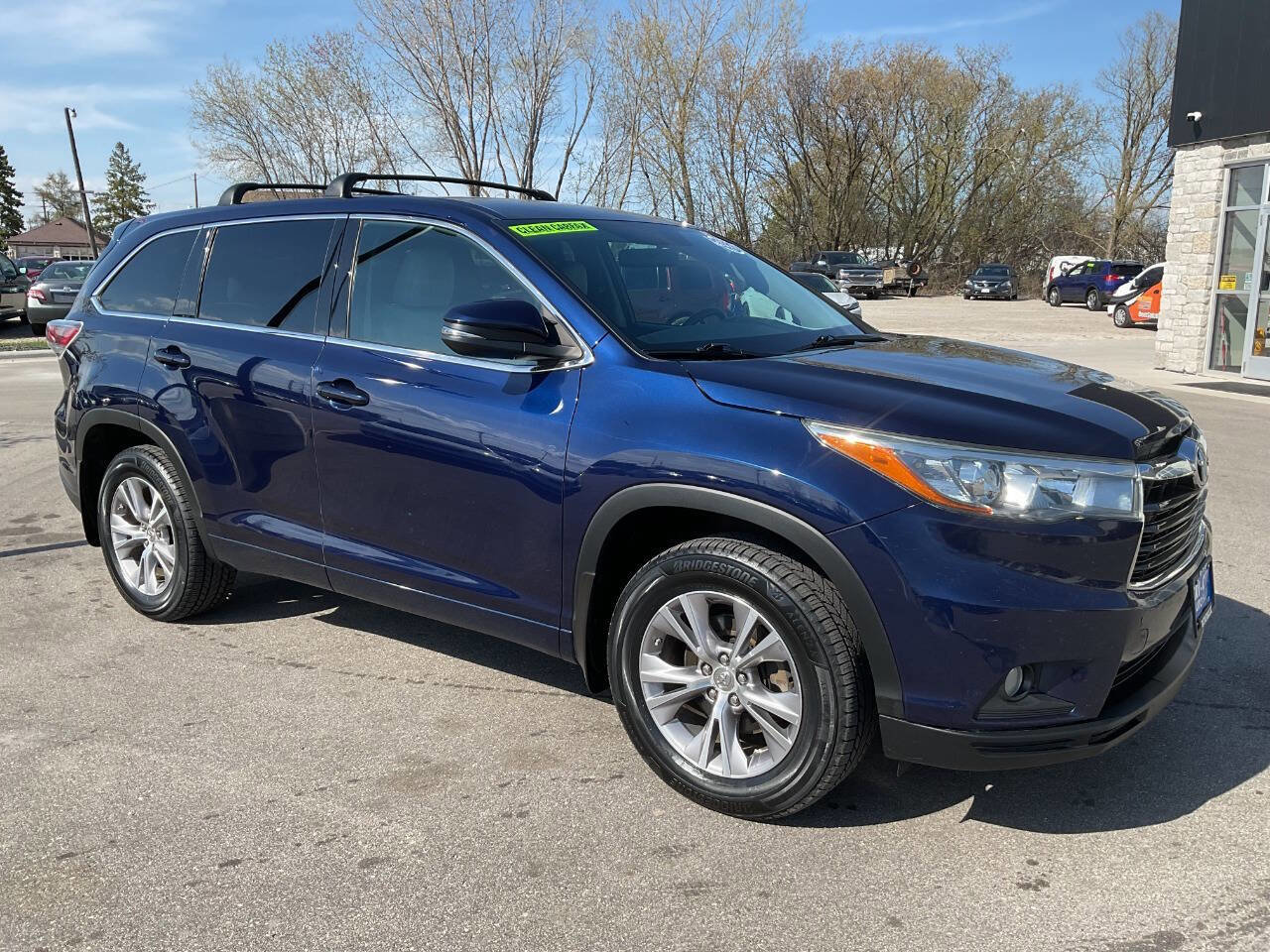 Used 2015 Toyota Highlander Plus AWD/4WD image 10