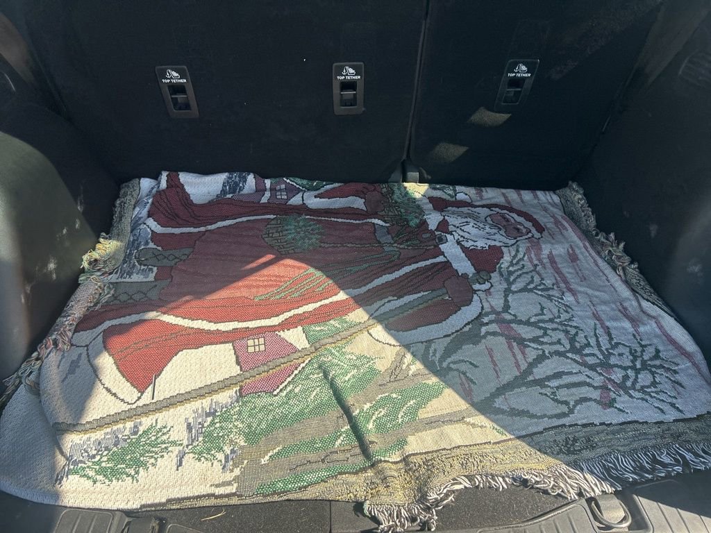 Used 2020 Ford Escape SE image 28