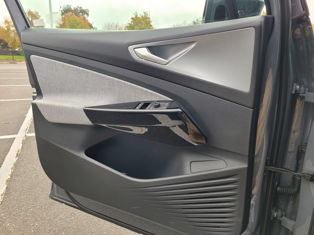 New 2026 Volkswagen ID.4 Pro RWD image 25