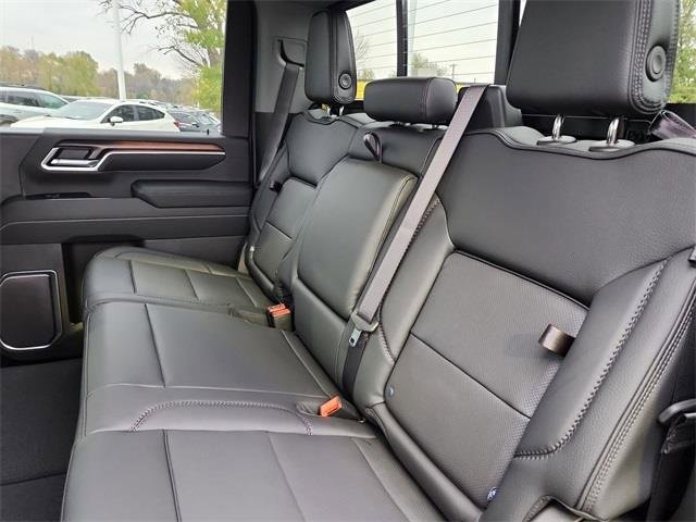 New 2026 GMC Sierra 3500 Denali w/ Denali Reserve Package image 20