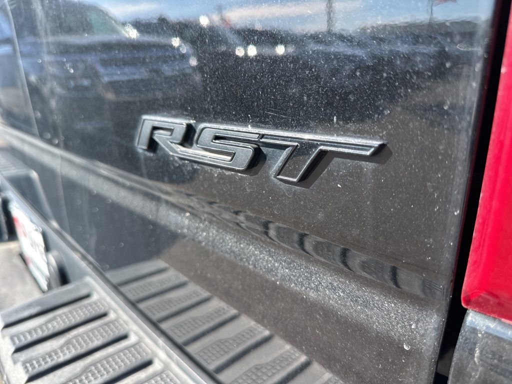 Used 2024 Chevrolet Silverado 1500 RST w/ Redline Edition image 13