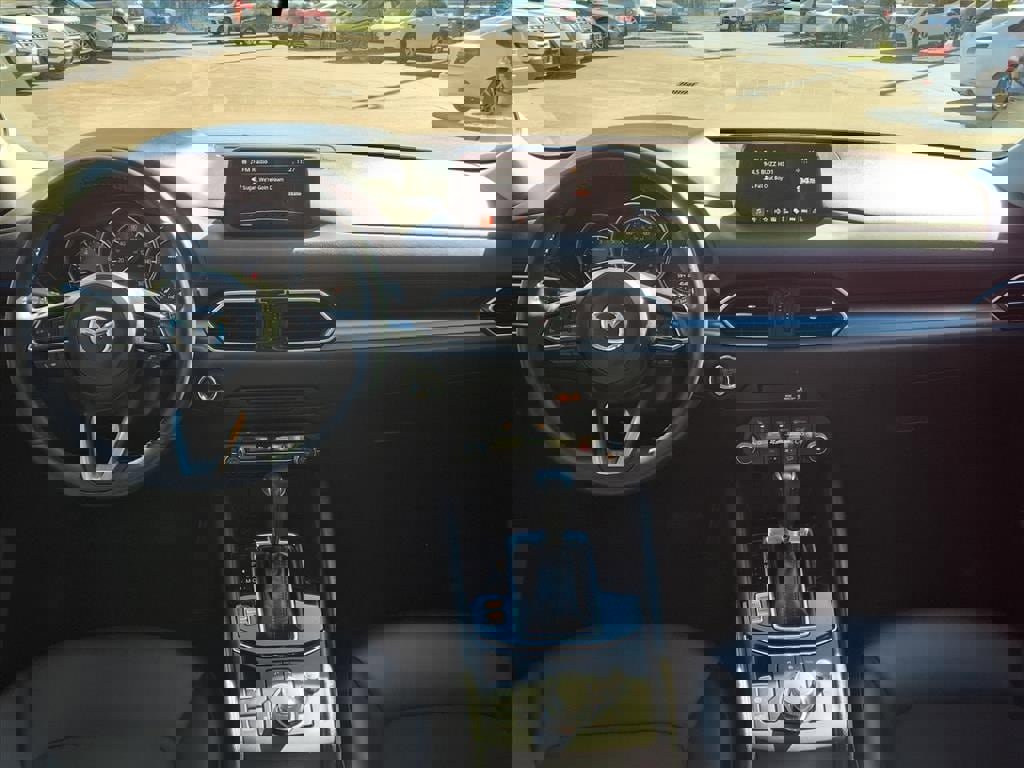 Used 2020 MAZDA CX-5 Touring image 5