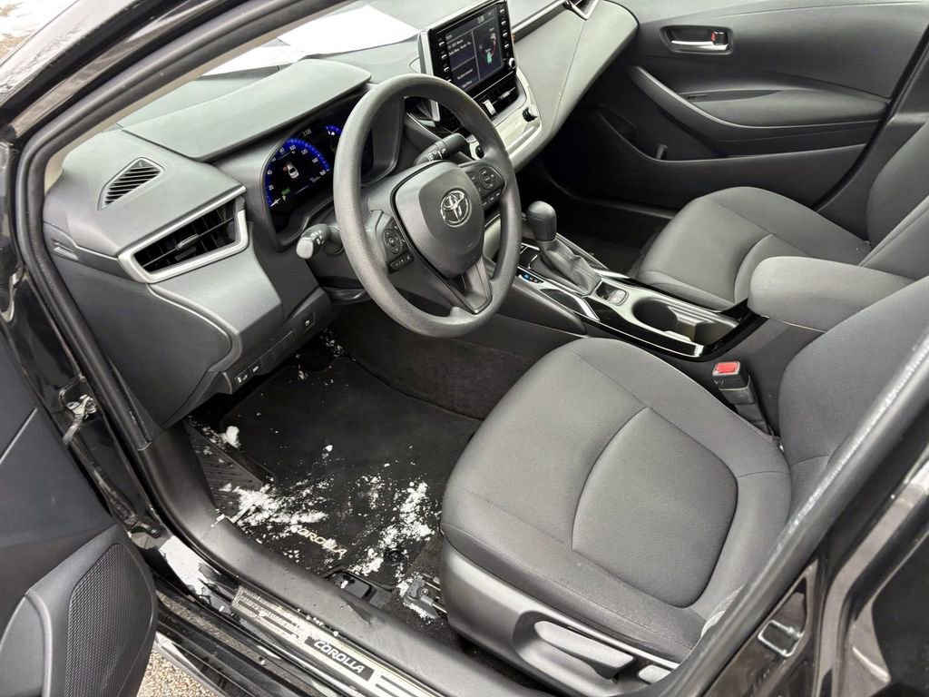 Used 2020 Toyota Corolla LE image 24