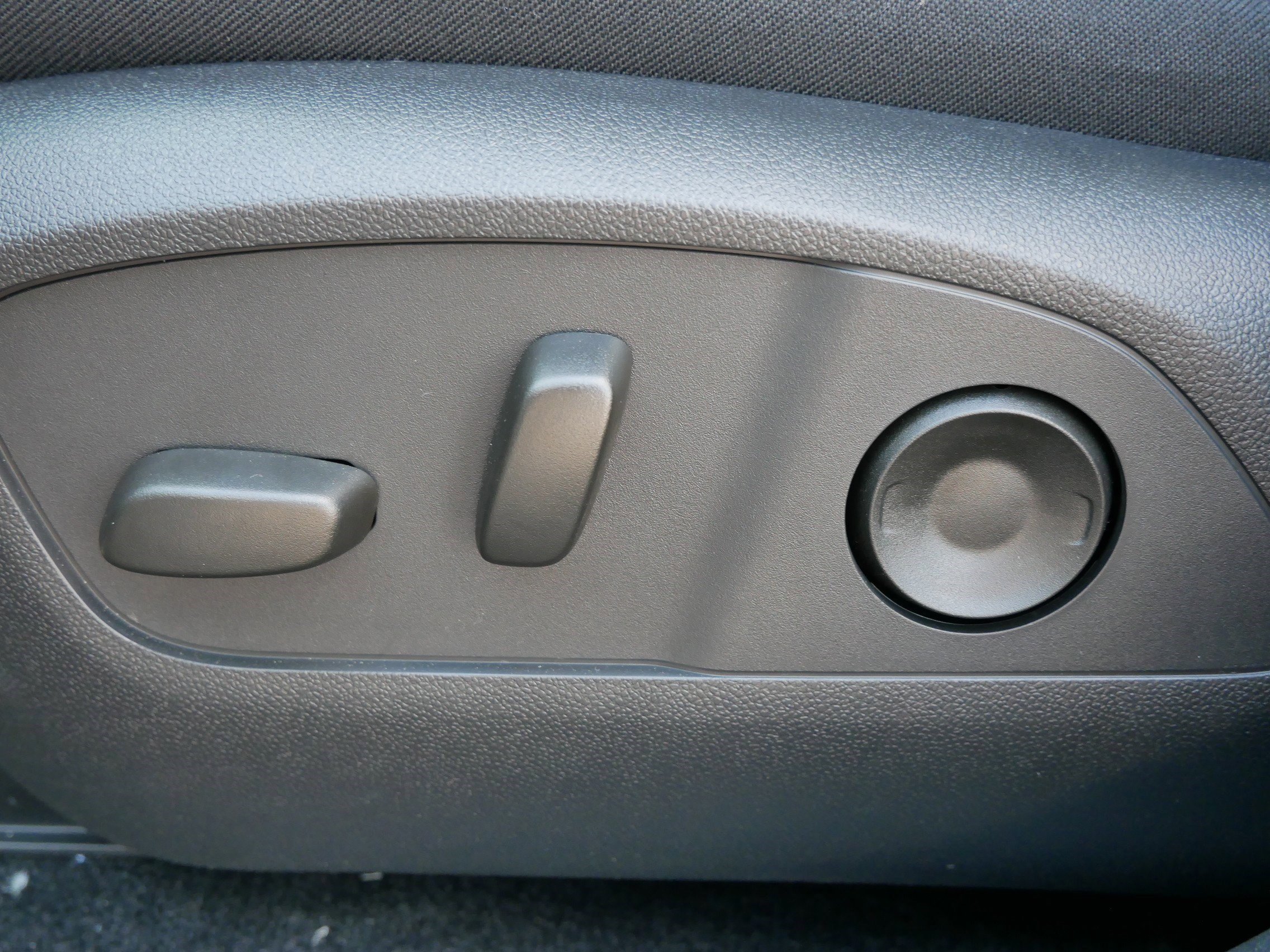 New 2026 Honda Prologue EX image 12