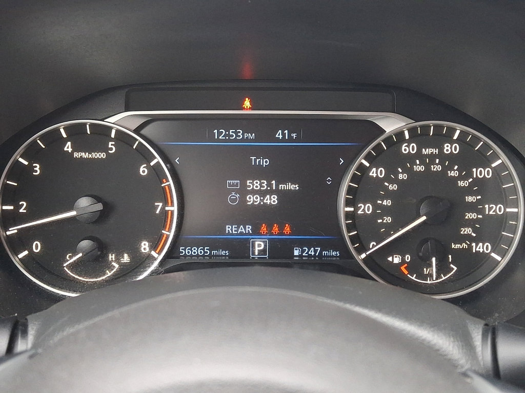 Used 2024 Nissan Altima 2.5 SV image 25