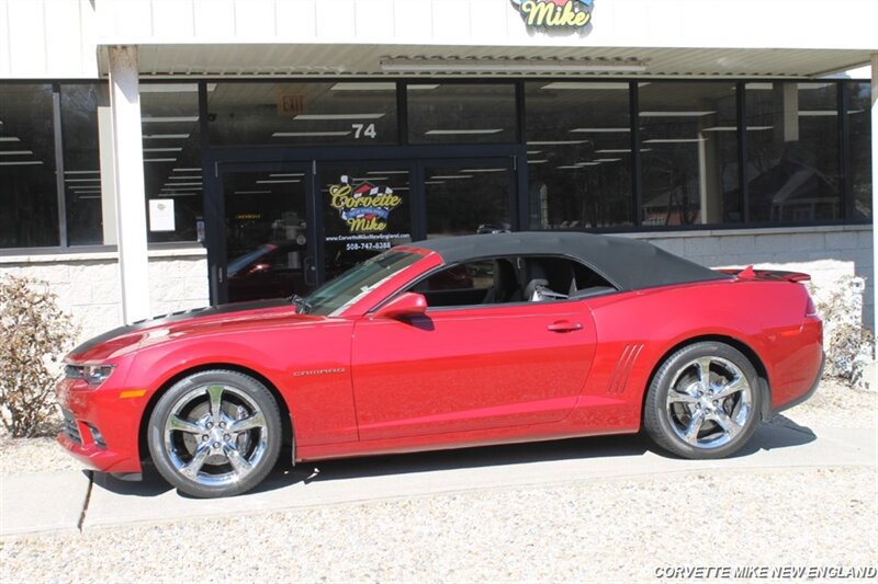 Used 2015 Chevrolet Camaro SS w/ RS Package RWD image 4