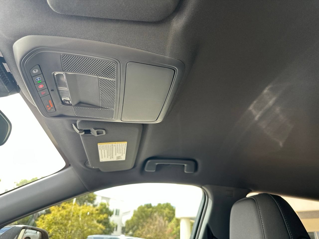 New 2027 Chevrolet Equinox LT FWD image 24