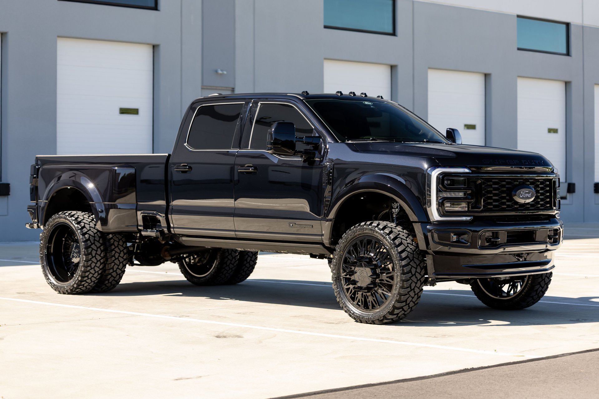 Used 2025 Ford F450 Platinum AWD/4WD image 19