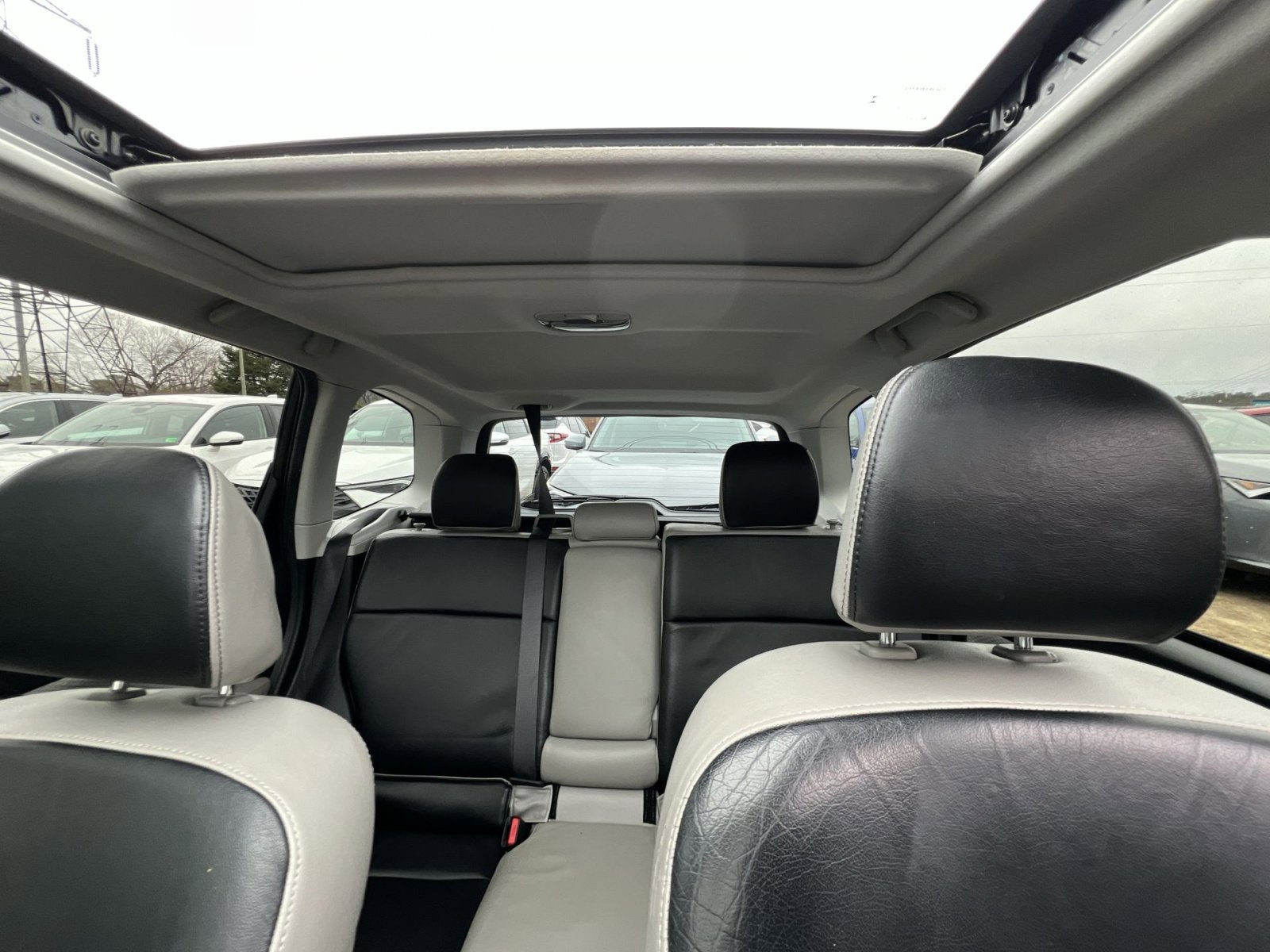 Used 2018 Subaru Forester 2.5i Premium w/ All-Weather Package image 5