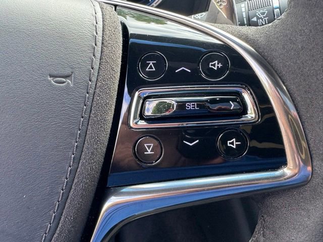 Used 2019 Cadillac CTS V w/ Luxury Package RWD image 19