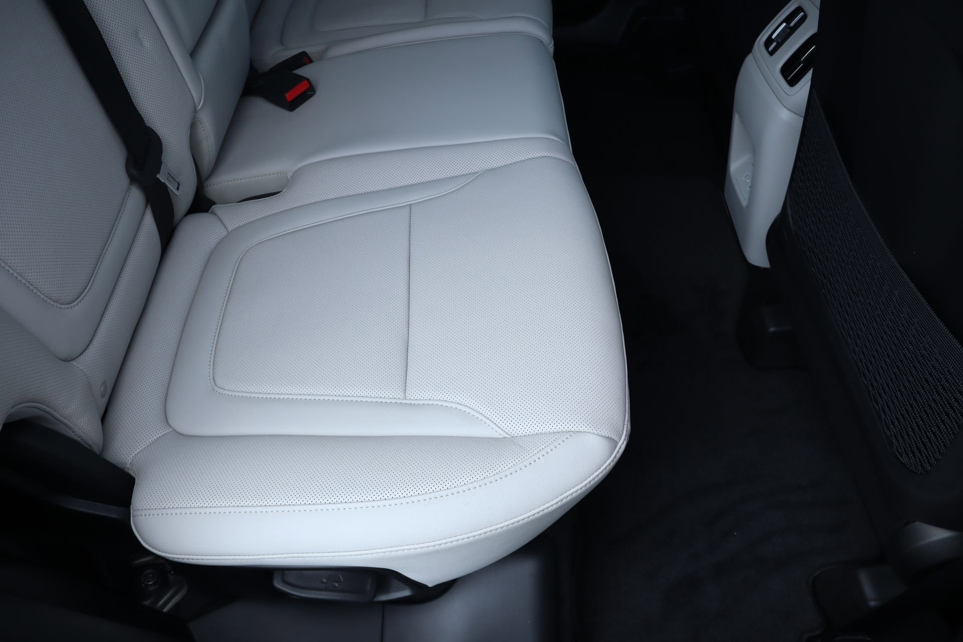 New 2026 Hyundai Tucson Limited image 21