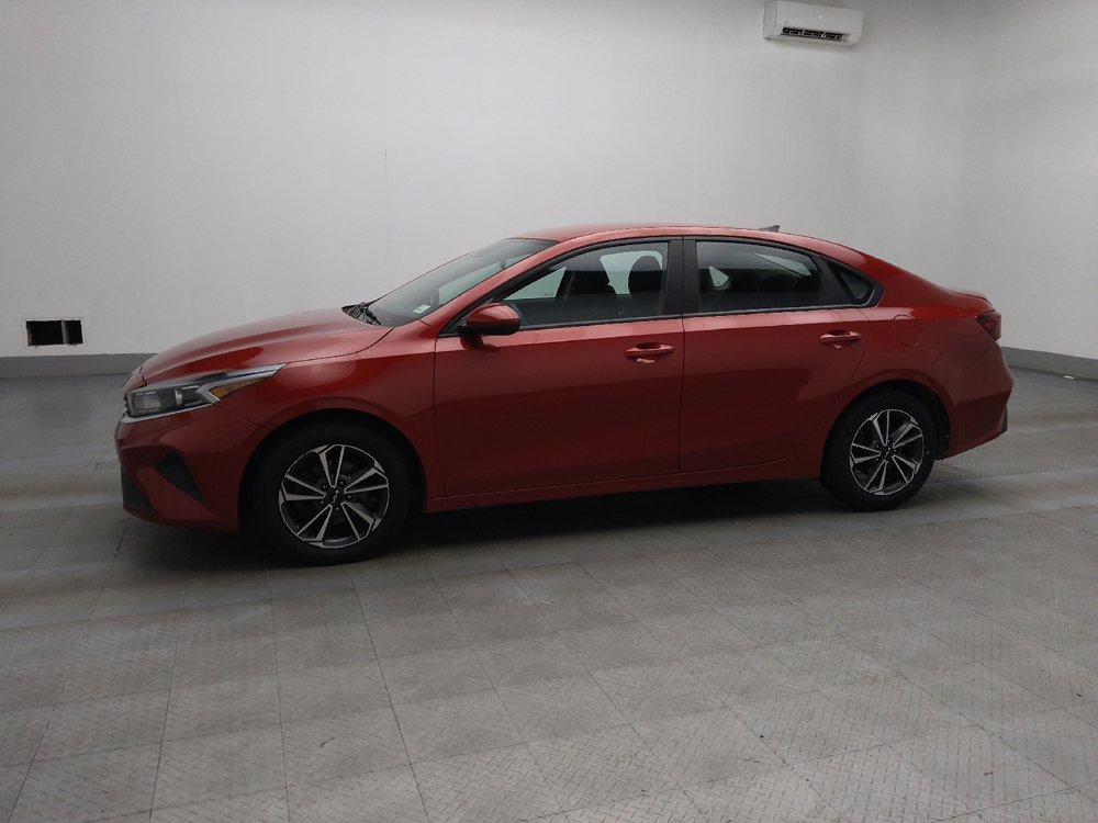 Used 2022 Kia Forte LXS image 2