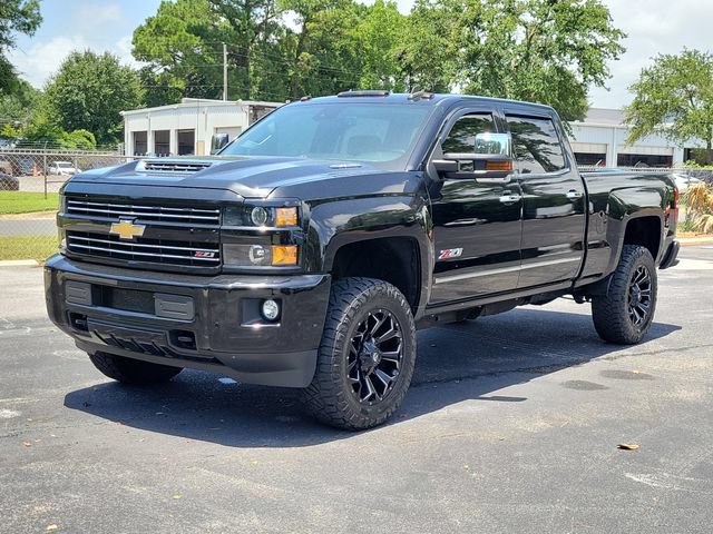 Certified 2019 Chevrolet Silverado 2500 LTZ w/ Duramax Plus Package AWD/4WD video 3