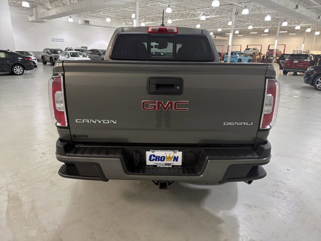 Used 2017 GMC Canyon Denali AWD/4WD image 7